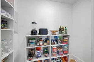 1200 W Sherwin Ave, Chicago, IL 60626 - Photo 29