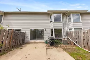 149 Thomas Rd, Bolingbrook, IL 60440 - Photo 25