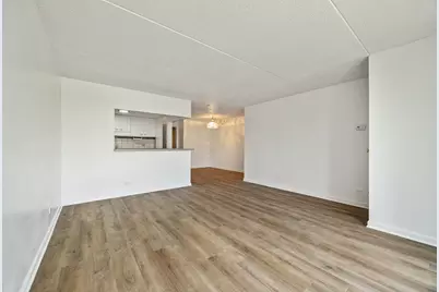 2015 S Finley Road #302, Lombard, IL 60148 - Photo 3
