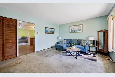 120 Olympic Drive, Bolingbrook, IL 60440 - Photo 3