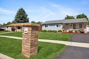 120 Olympic Dr, Bolingbrook, IL 60440 - Photo 9