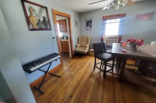326 E Ford St, Harrisburg, IL 62946 - Photo 9