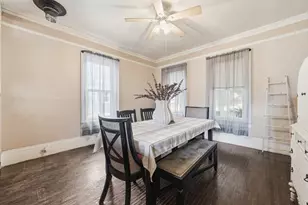 627 E Main St, Ottawa, IL 61350 - Photo 5