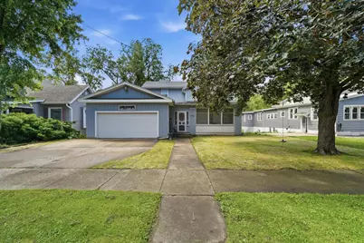 627 E Main Street, Ottawa, IL 61350 - Photo 1