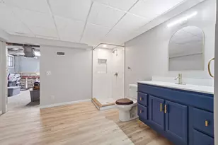627 E Main St, Ottawa, IL 61350 - Photo 17