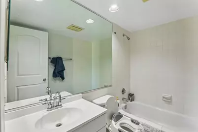 1712 Northfield Square #F, Northfield, IL 60093 - Photo 11
