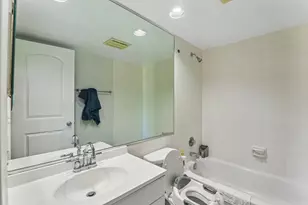 1712 Northfield Square, Northfield, IL 60093 - Photo 11