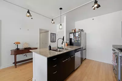 8 E Randolph Street #1506, Chicago, IL 60601 - Photo 5