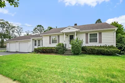 209 Beach Drive, Algonquin, IL 60102 - Photo 1