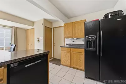 604 Roosevelt Drive, Oswego, IL 60543 - Photo 15