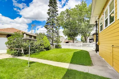 9100 Sheridan Avenue, Brookfield, IL 60513 - Photo 29