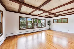 9100 Sheridan Ave, Brookfield, IL 60513 - Photo 3