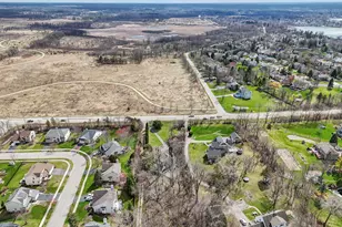 1205 E Bonner Rd, Wauconda, IL 60084 - Photo 33
