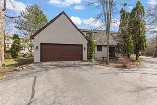 1205 E Bonner Rd, Wauconda, IL 60084 - Photo 19