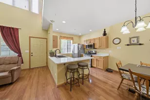 1513 Azalea Cir, Romeoville, IL 60446 - Photo 7