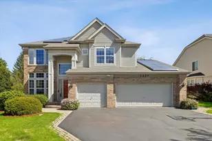 1230 W Claridge Ct, Palatine, IL 60067 - Photo 1