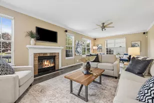 1230 W Claridge Ct, Palatine, IL 60067 - Photo 9