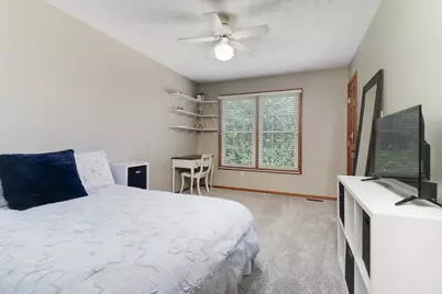 3203 Eagle Crest Road, Bloomington, IL 61704 - Photo 25