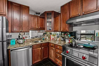 33 W Delaware Place #22J, Chicago, IL 60610 - Photo 5