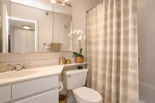 440 N Wabash Ave, Chicago, IL 60611 - Photo 5