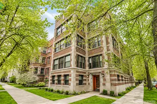 1347 E Hyde Park Blvd, Chicago, IL 60615 - Photo 1