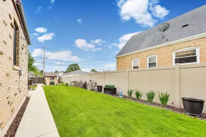 7347 N Overhill Avenue, Chicago, IL 60631 - Photo 19