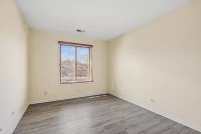 826 Thornton Court #2AL, Schaumburg, IL 60193 - Photo 11