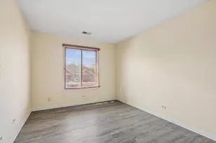 826 Thornton Ct, Schaumburg, IL 60193 - Photo 11