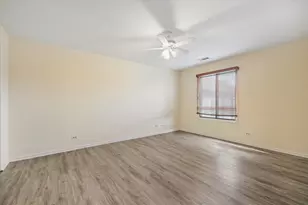 826 Thornton Ct, Schaumburg, IL 60193 - Photo 9