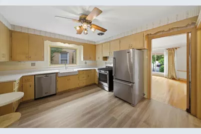 1925 N 78th Avenue, Elmwood Park, IL 60707 - Photo 9