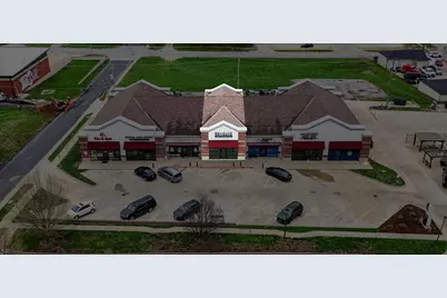 604 E Main Street, Mahomet, IL 61853 - Photo 5