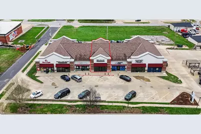 604 E Main Street, Mahomet, IL 61853 - Photo 1