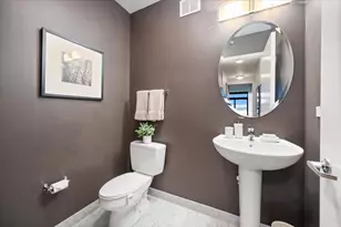 1160 S Michigan Ave, Chicago, IL 60605 - Photo 25