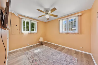12912 W Playfield Drive, Crestwood, IL 60418 - Photo 11