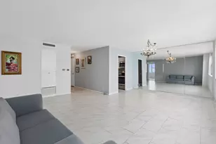6301 N Sheridan Rd, Chicago, IL 60660 - Photo 5