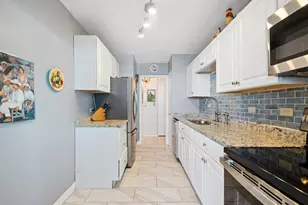 6301 N Sheridan Rd, Chicago, IL 60660 - Photo 9