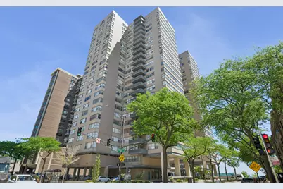 6301 N Sheridan Road #11L, Chicago, IL 60660 - Photo 1