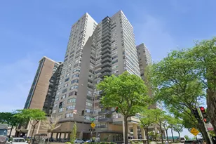 6301 N Sheridan Rd, Chicago, IL 60660 - Photo 1