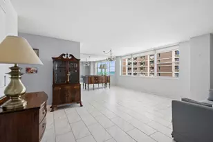6301 N Sheridan Rd, Chicago, IL 60660 - Photo 3