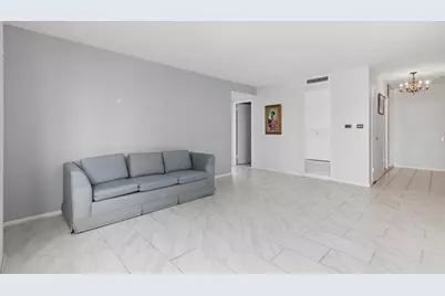 6301 N Sheridan Road #11L, Chicago, IL 60660 - Photo 9