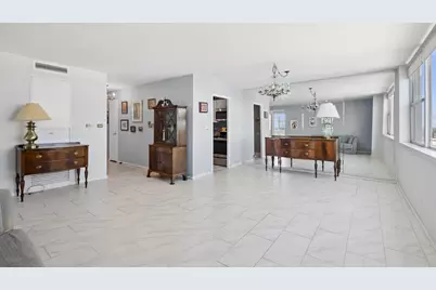 6301 N Sheridan Road #11L, Chicago, IL 60660 - Photo 5