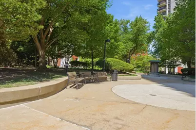 1455 N Sandburg Terrace #1107B, Chicago, IL 60610 - Photo 17