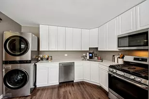3107 Falcon Ct, Rolling Meadows, IL 60008 - Photo 7