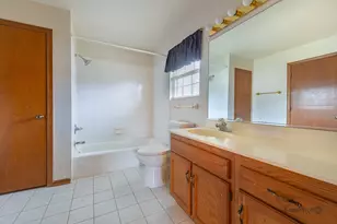 22341 Cornell Ave, Sauk Village, IL 60411 - Photo 21