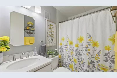 18 E Old Willow Road #504N, Prospect Heights, IL 60070 - Photo 11