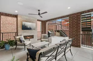 2006 N Mohawk St, Chicago, IL 60614 - Photo 13