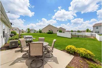 628 Florence Street, Hampshire, IL 60140 - Photo 19