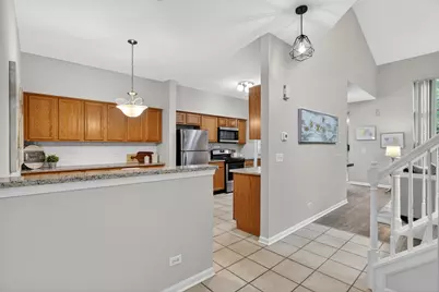 1258 S Candlestick Way, Waukegan, IL 60085 - Photo 5