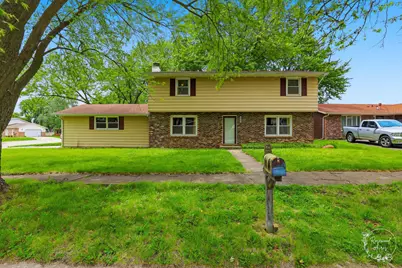 855 Stonewall Drive, Bourbonnais, IL 60914 - Photo 1