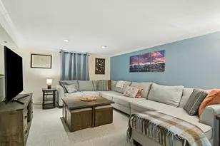 805 E Ironwood Dr, Mount Prospect, IL 60056 - Photo 13